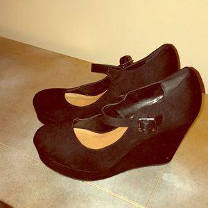 Stacked / Wedge Heels